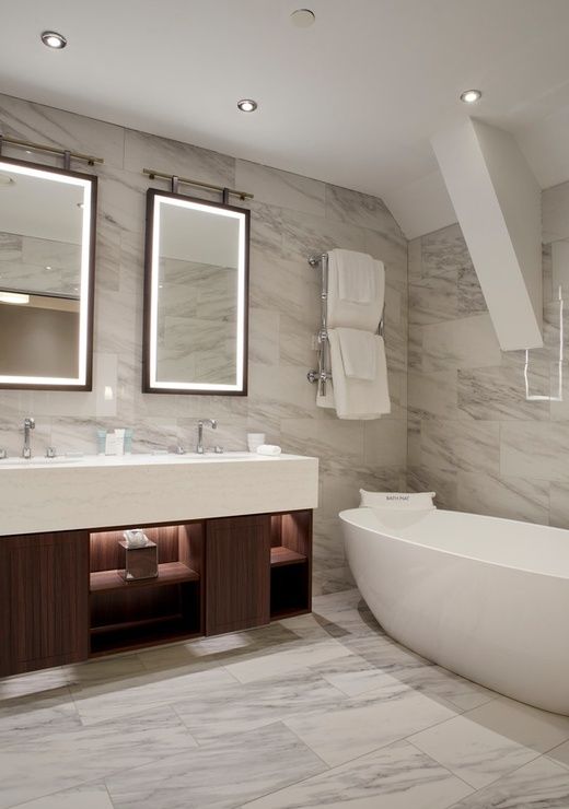 Parkgate Hotel Bathroom