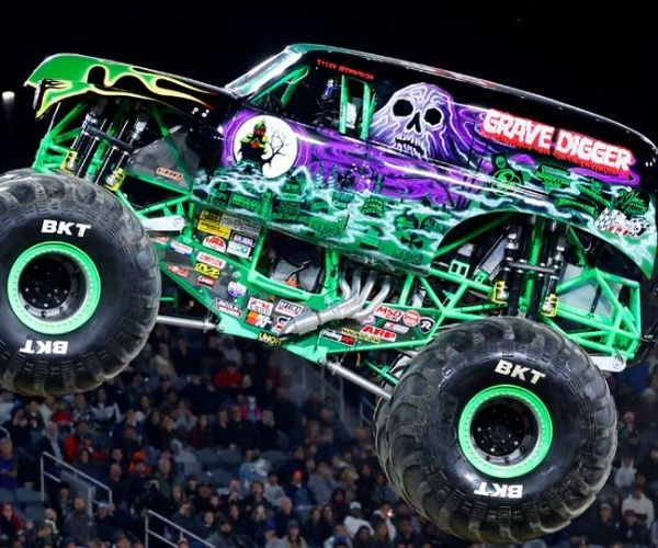 Monster Trucks